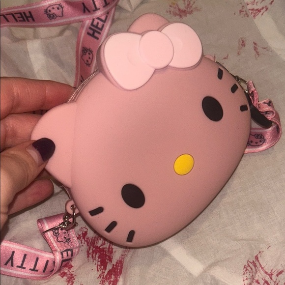 Hello Kitty Pink Baby Bag - Picture 3 of 4